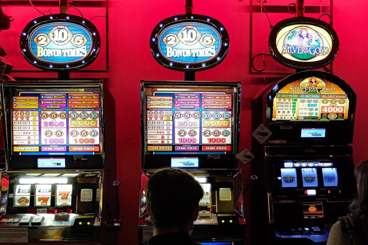 bdtjl overview showing sports interest and casino-style entertainment options together
